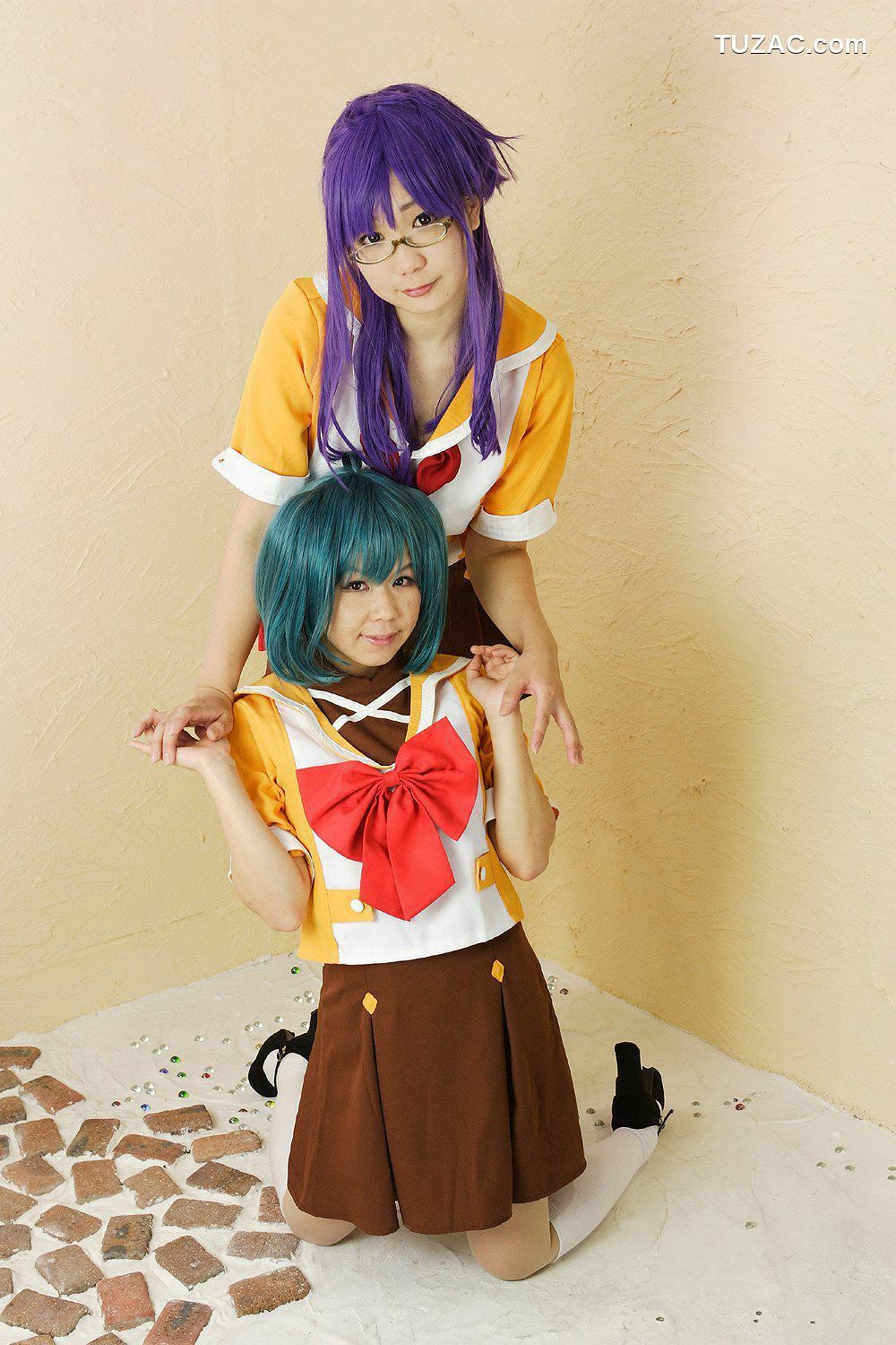 日本CosPlay_チョコボール向囲&amp;酸っぱい甘味所 《マクロスF》マクロストライアングル》 写真集