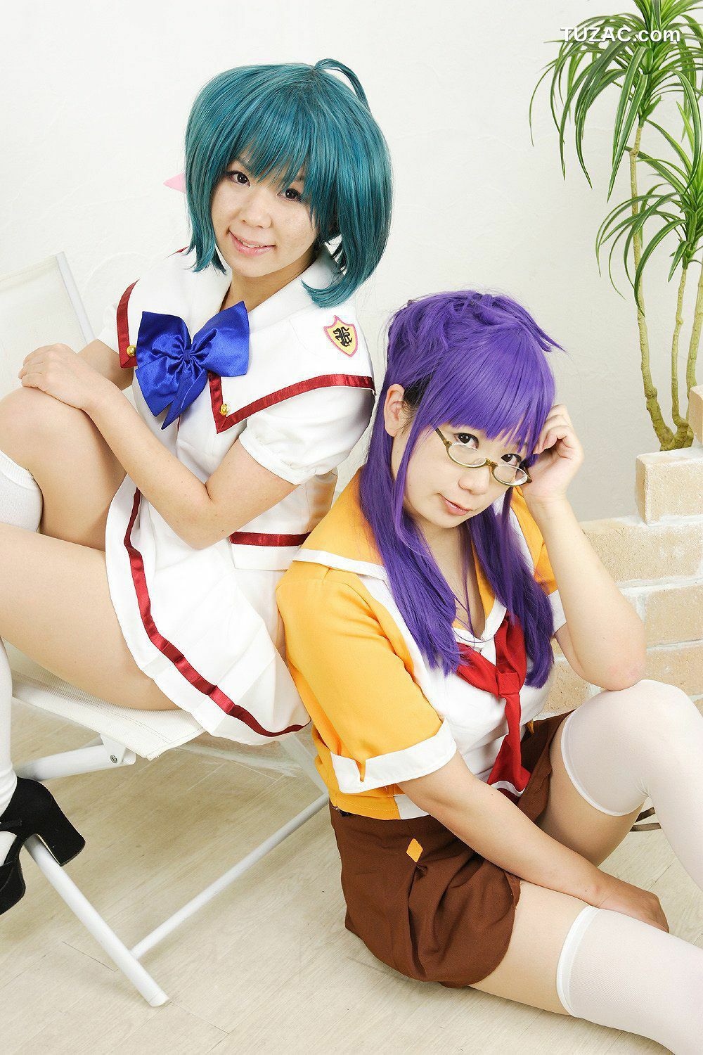 日本CosPlay_チョコボール向囲&amp;酸っぱい甘味所 《マクロスF》マクロストライアングル》 写真集