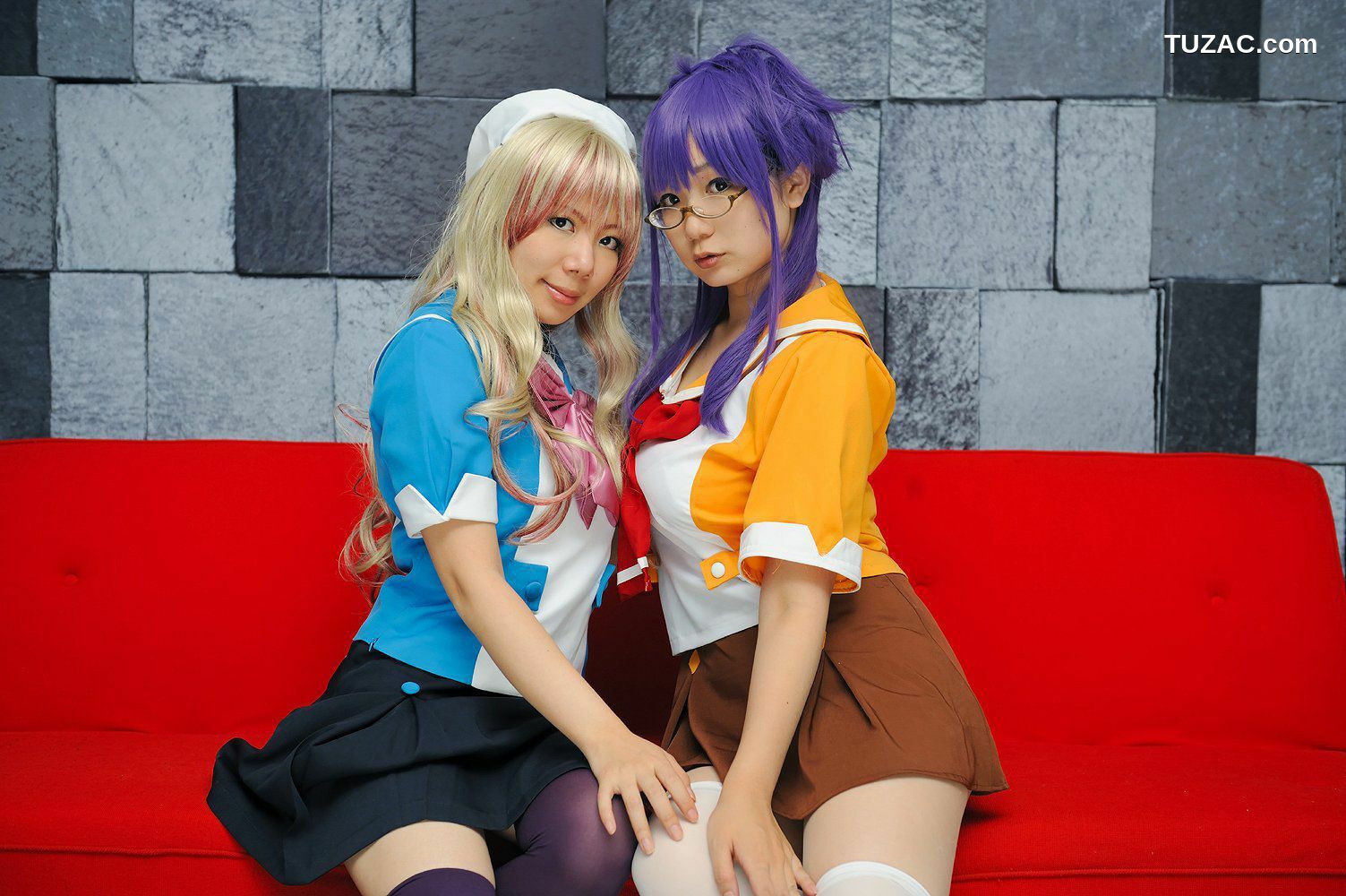 日本CosPlay_チョコボール向囲&amp;酸っぱい甘味所 《マクロスF》マクロストライアングル》 写真集