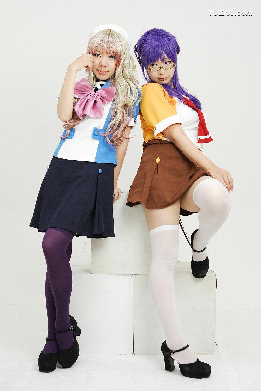日本CosPlay_チョコボール向囲&amp;酸っぱい甘味所 《マクロスF》マクロストライアングル》 写真集