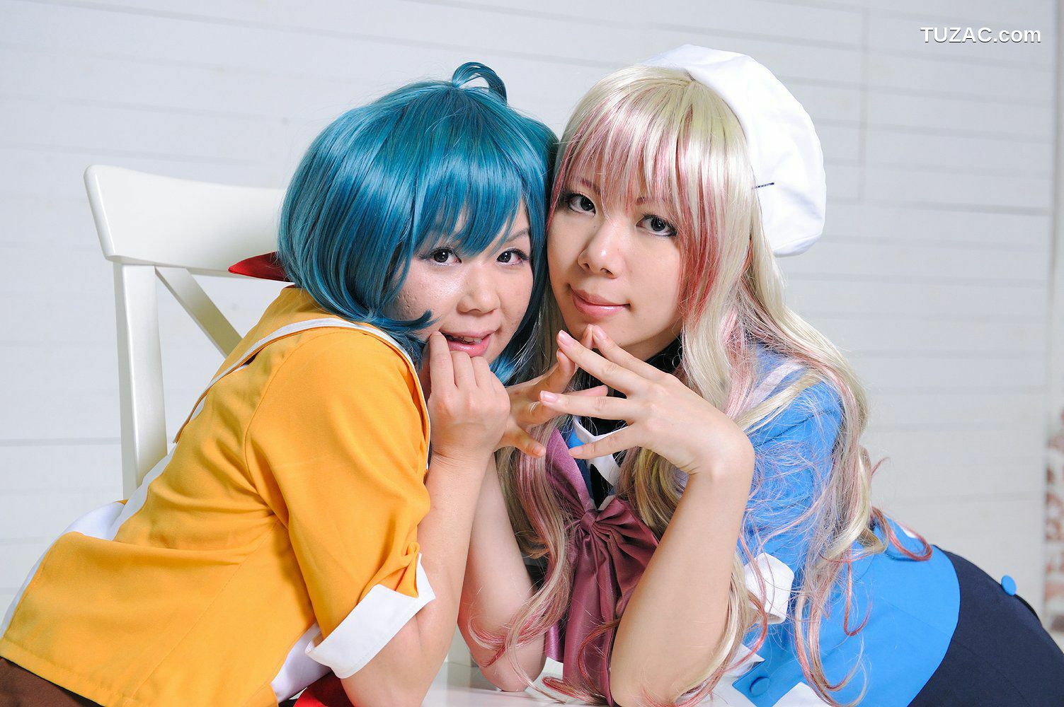 日本CosPlay_チョコボール向囲&amp;酸っぱい甘味所 《マクロスF》マクロストライアングル》 写真集