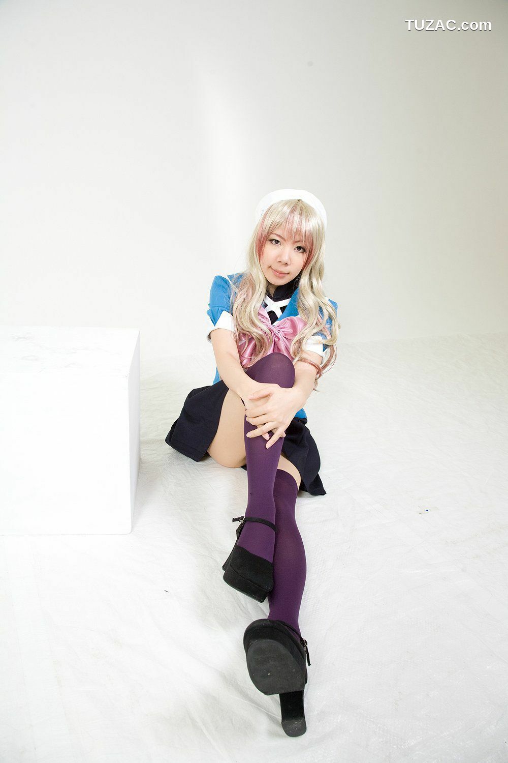 日本CosPlay_チョコボール向囲&amp;酸っぱい甘味所 《マクロスF》マクロストライアングル》 写真集