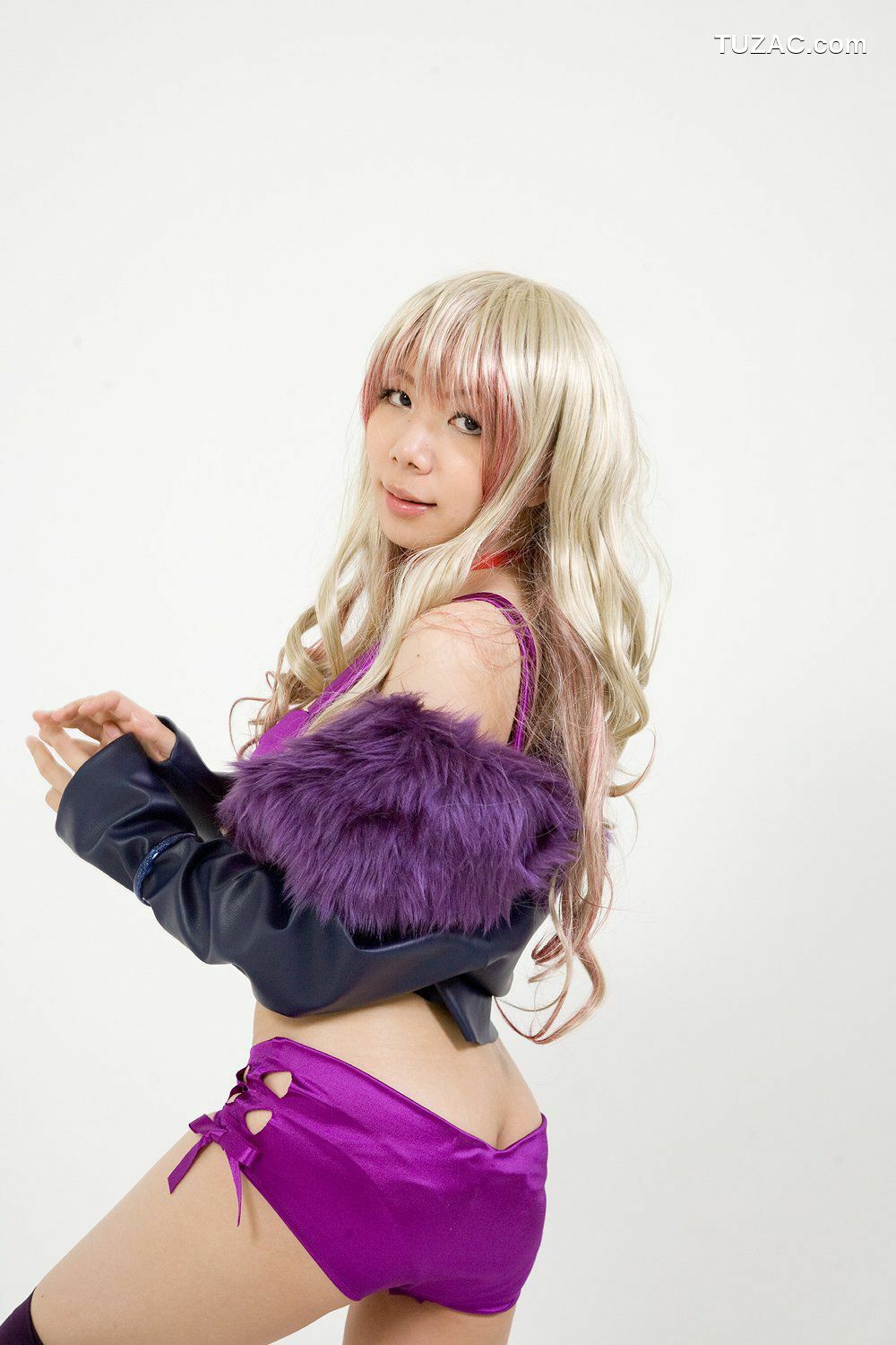 日本CosPlay_チョコボール向囲&amp;酸っぱい甘味所 《マクロスF》マクロストライアングル》 写真集