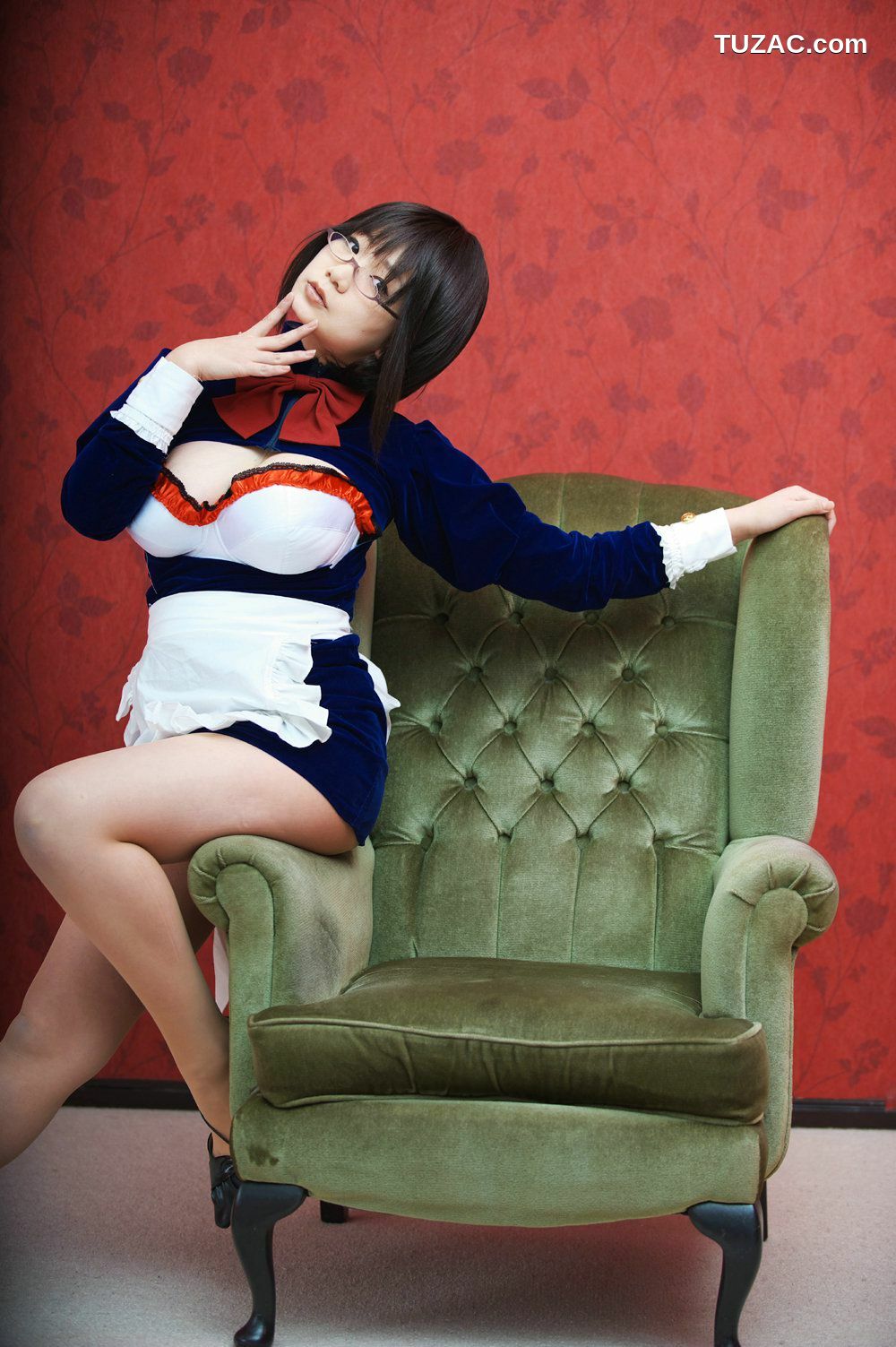 日本CosPlay_チョコボール向囲 《Unknown Character女仆眼镜娘》 写真集