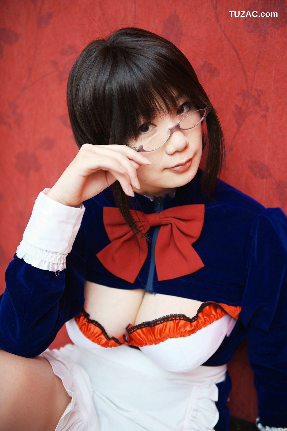 日本CosPlay_チョコボール向囲 《Unknown Character女仆眼镜娘》 写真集