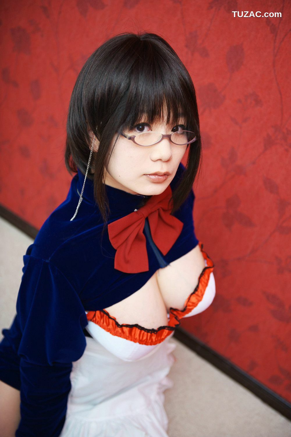 日本CosPlay_チョコボール向囲 《Unknown Character女仆眼镜娘》 写真集