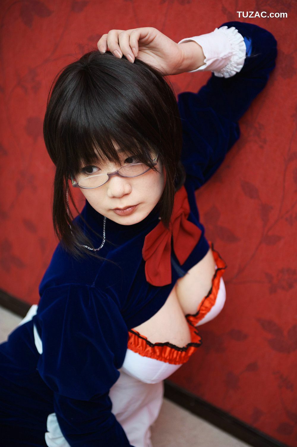 日本CosPlay_チョコボール向囲 《Unknown Character女仆眼镜娘》 写真集