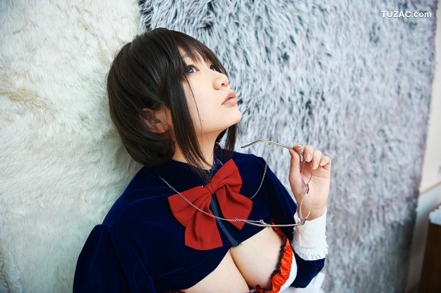 日本CosPlay_チョコボール向囲 《Unknown Character女仆眼镜娘》 写真集