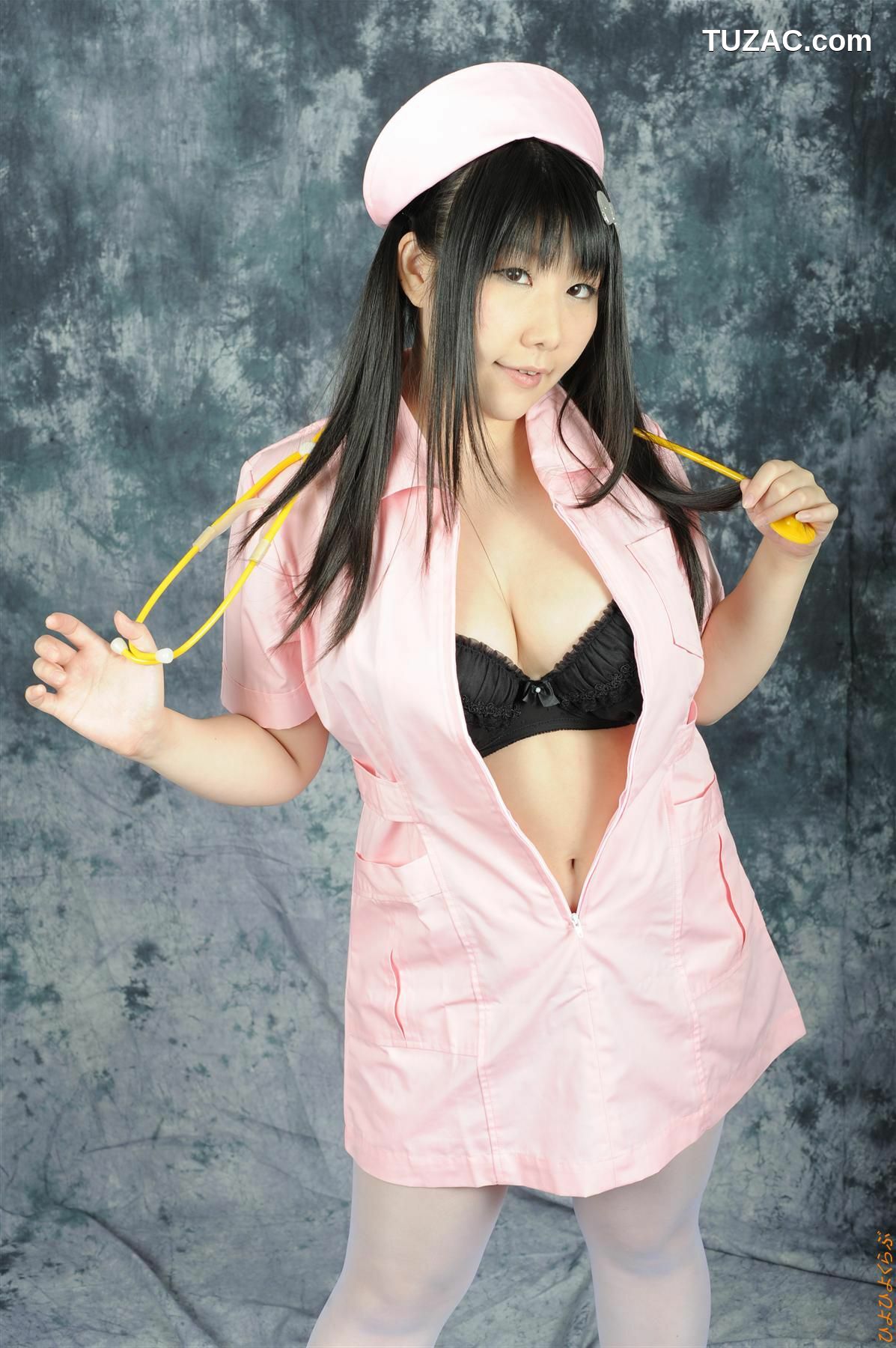 日本CosPlay_丹雫ひよ (Nishizuku Hiyo) Nurse [HiyoHiyo Club] 写真集[120P]