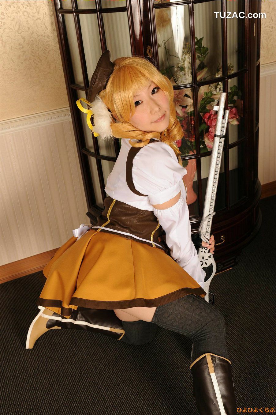 日本CosPlay_丹雫ひよ 《Mahou Shoujo Madoka Magica》Tomoe Mami  写真集[100P]