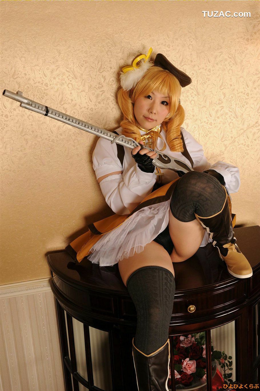日本CosPlay_丹雫ひよ 《Mahou Shoujo Madoka Magica》Tomoe Mami  写真集[100P]