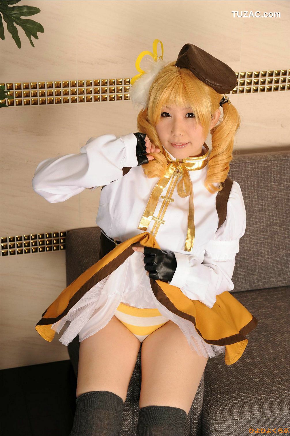日本CosPlay_丹雫ひよ 《Mahou Shoujo Madoka Magica》Tomoe Mami  写真集[100P]