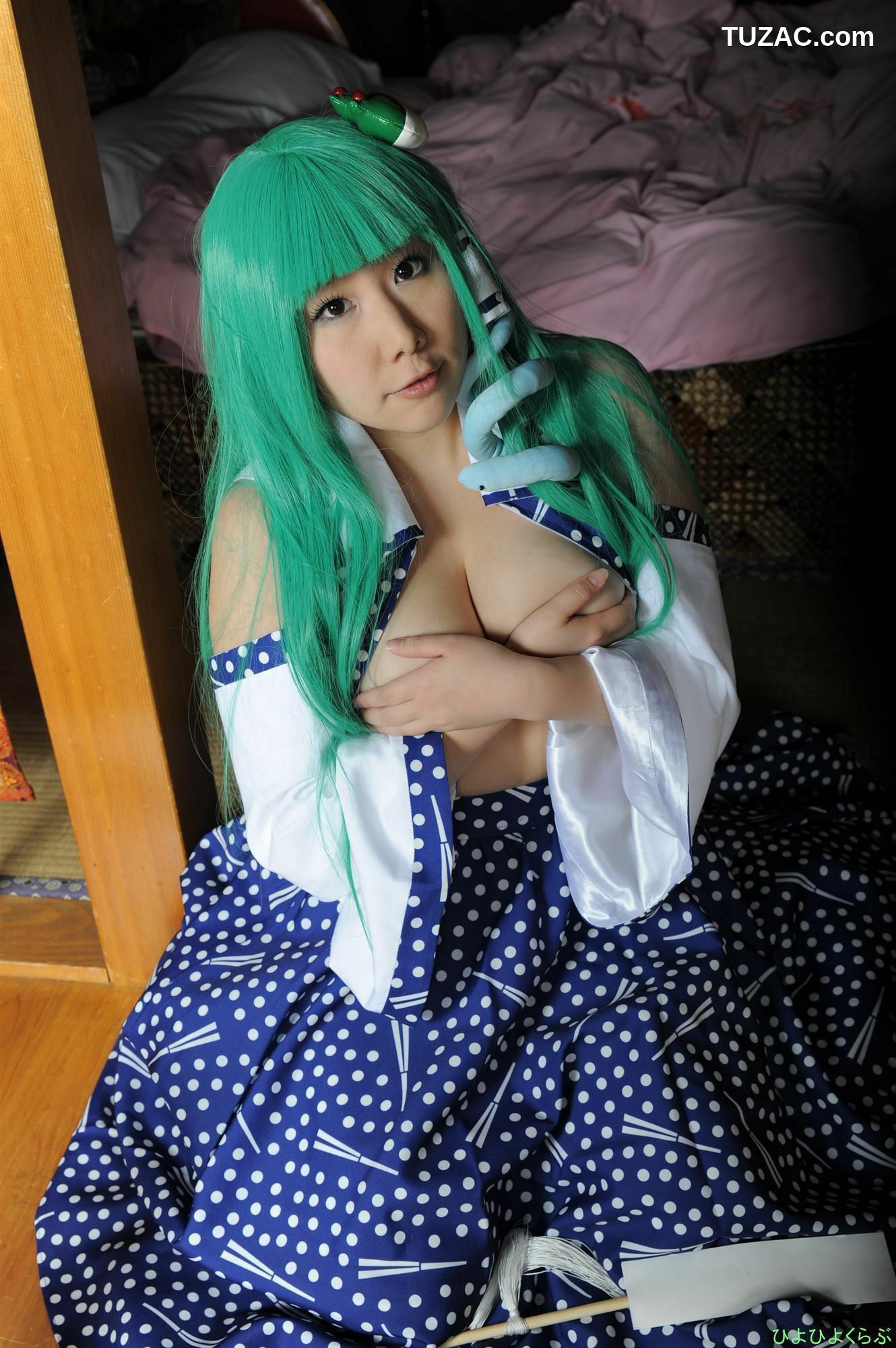 日本CosPlay_丹雫ひよ 《Touhou Project》Kochiya Sanae 早苗ちゃん  写真集[100P]