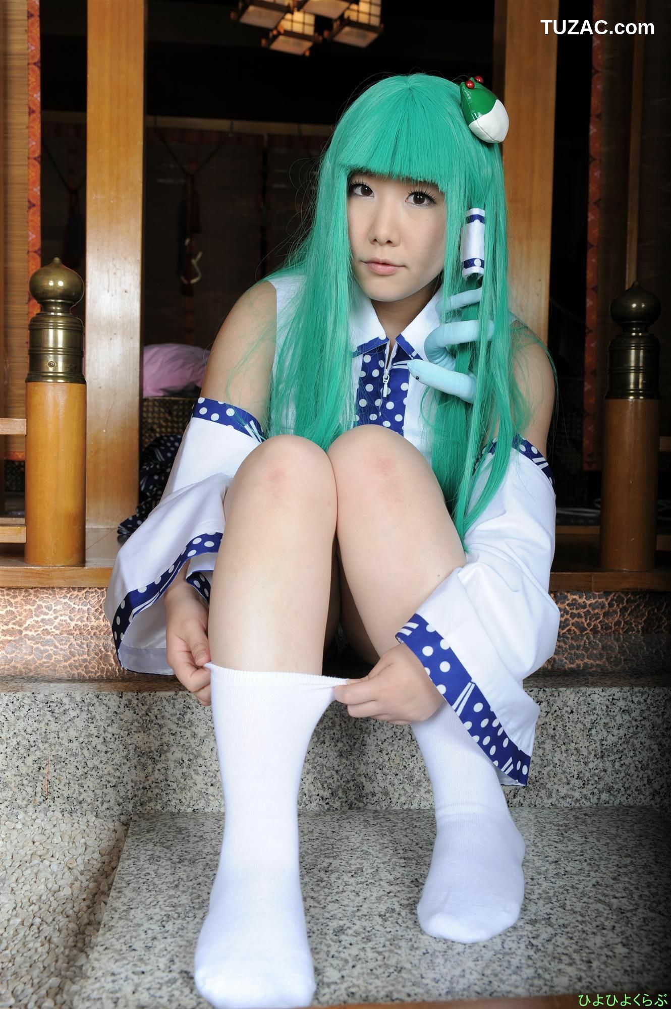 日本CosPlay_丹雫ひよ 《Touhou Project》Kochiya Sanae 早苗ちゃん  写真集[100P]