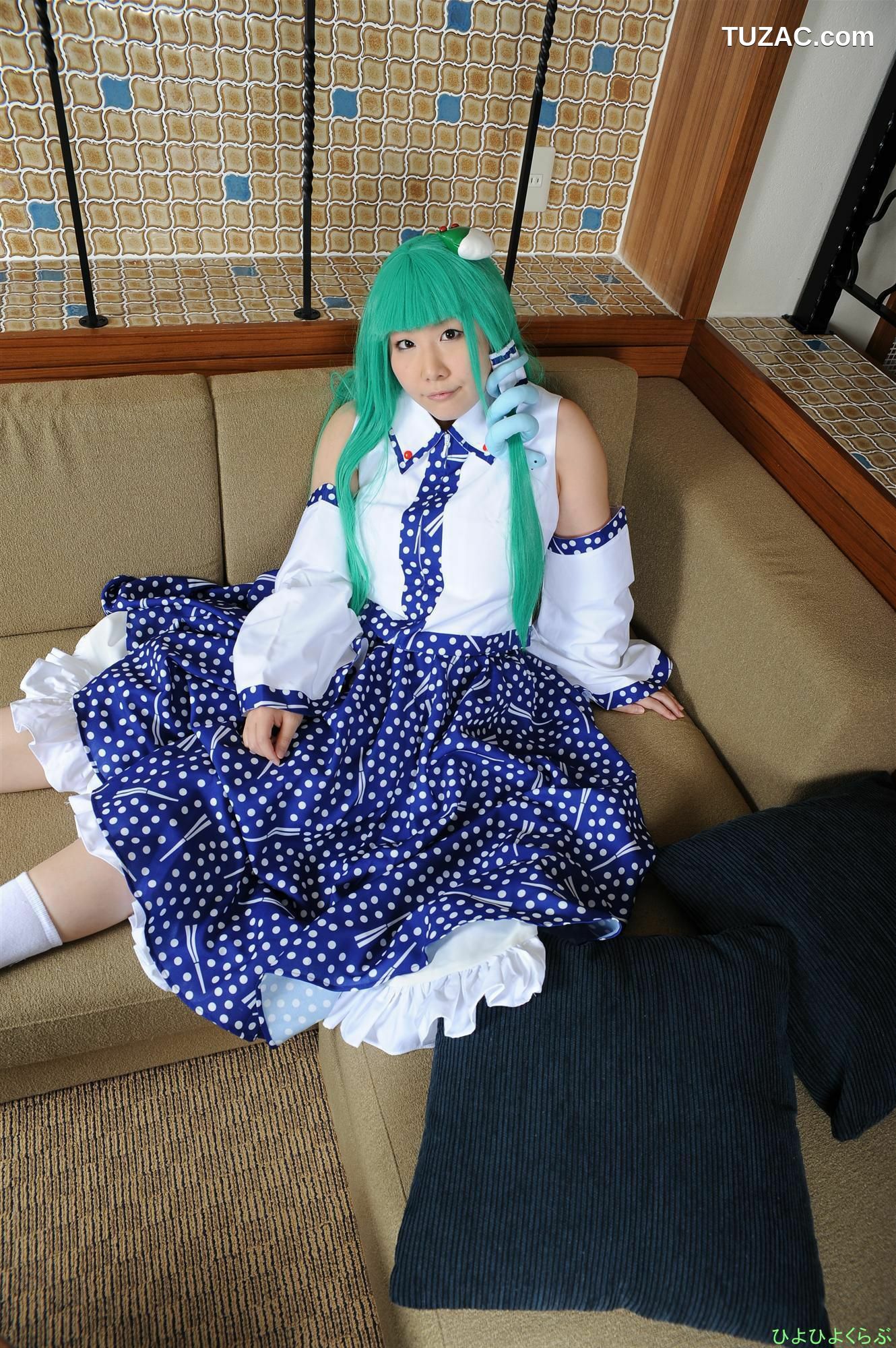 日本CosPlay_丹雫ひよ 《Touhou Project》Kochiya Sanae 早苗ちゃん  写真集[100P]