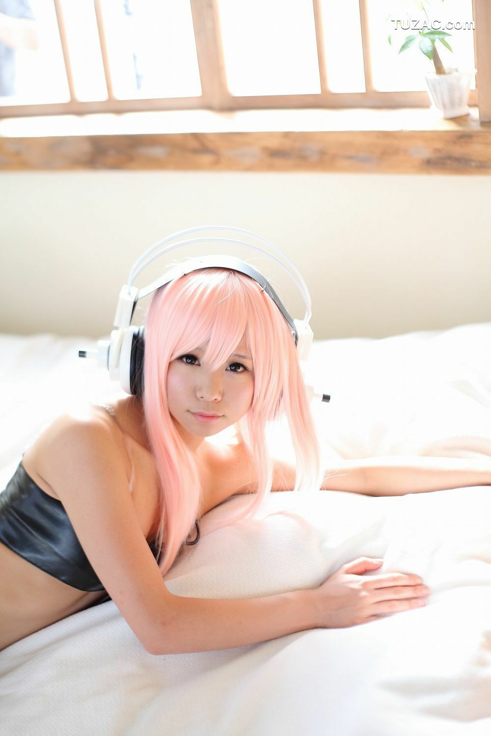 日本CosPlay_五木昶 (五木あきら) 《Sonicomi》Super Sonico 写真集