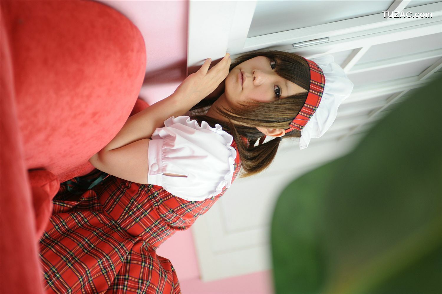 日本CosPlay_兎丘なこ 《ご奉仕玩具Maid(メイド)姉妹》 写真集[97P]
