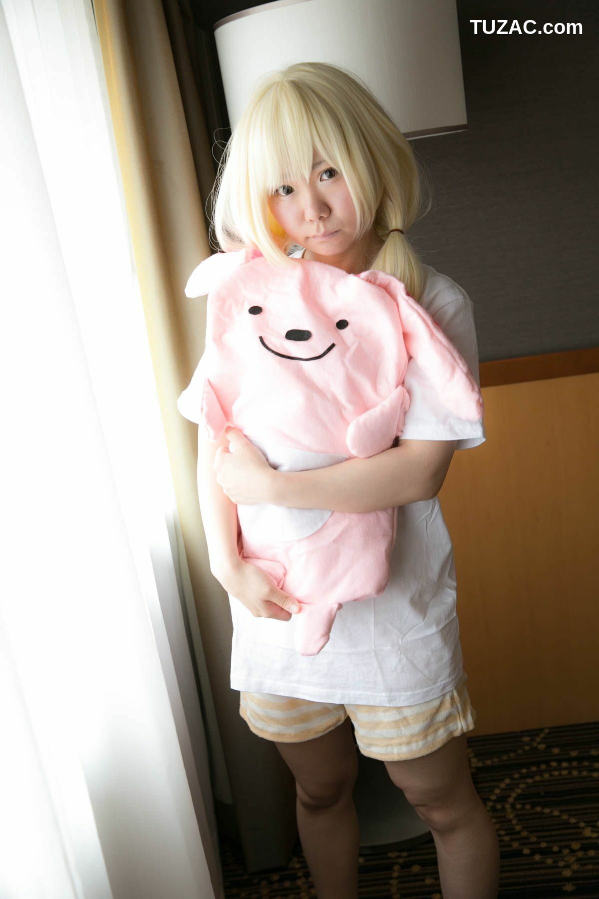 日本CosPlay_兎丘なこ《Idolmaster》Futaba Anzu(双葉杏) 写真集[36P]