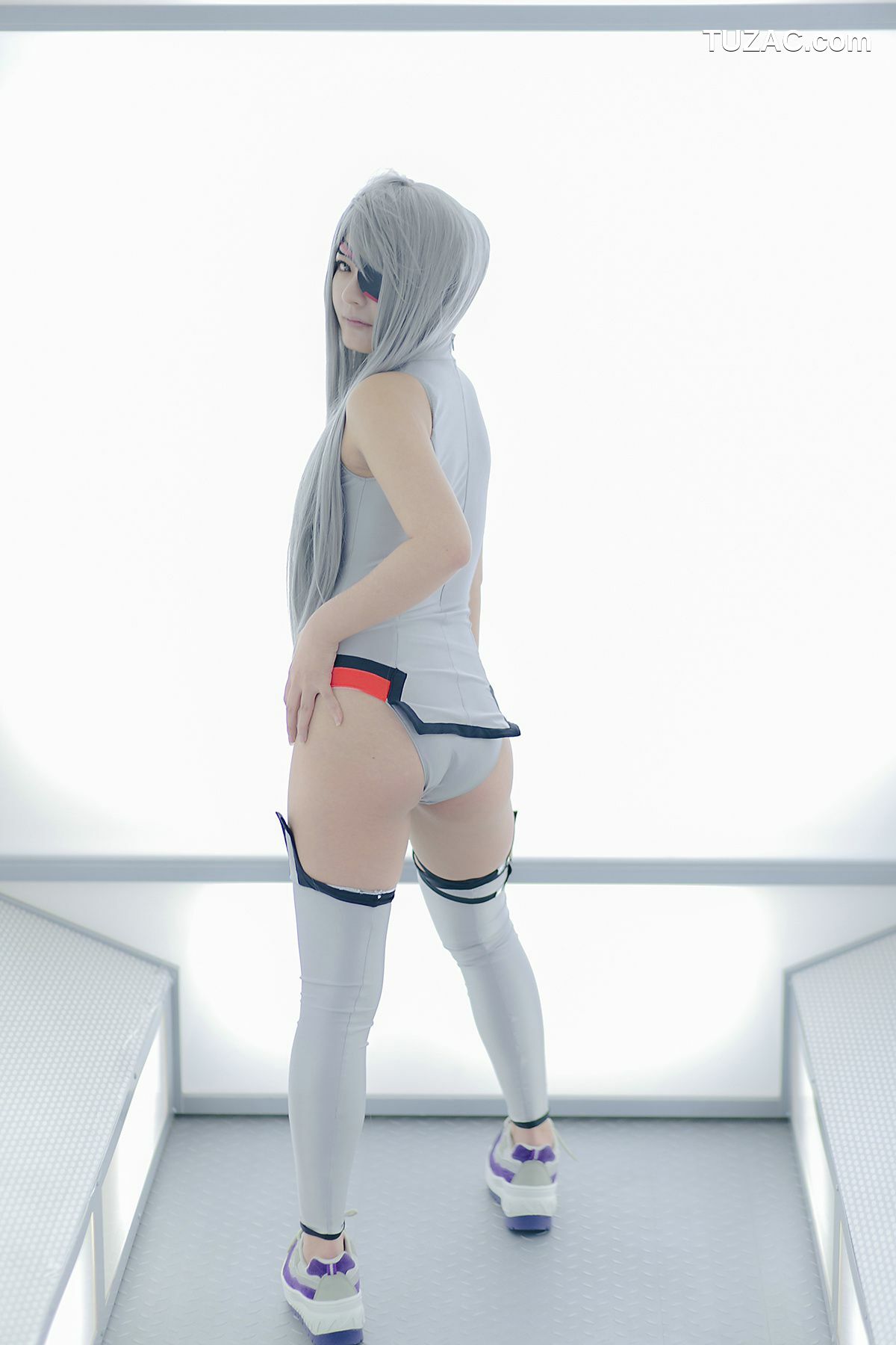 日本CosPlay_円ちゃみ 《Infinite Stratos》Laura Bodewig 写真集[100P]