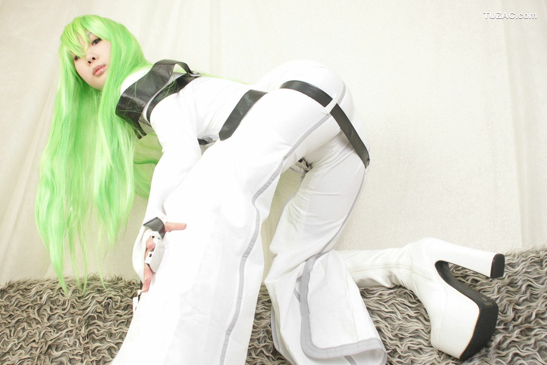日本CosPlay_守薙まどか (Kaminagi Madoka) 《Code Geass》C.C 写真集[100P]