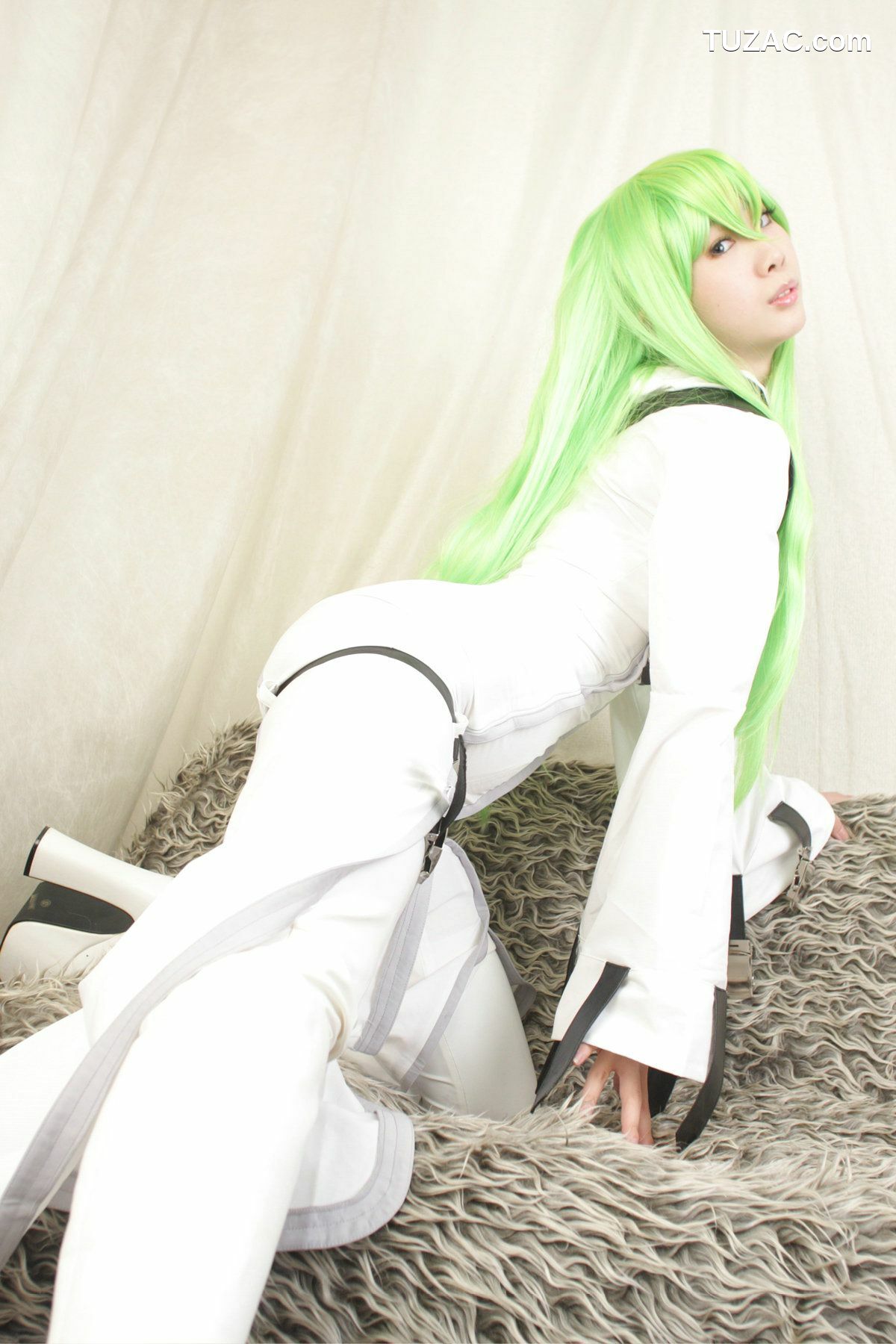 日本CosPlay_守薙まどか (Kaminagi Madoka) 《Code Geass》C.C 写真集[100P]