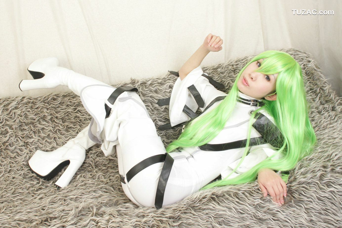 日本CosPlay_守薙まどか (Kaminagi Madoka) 《Code Geass》C.C 写真集[100P]