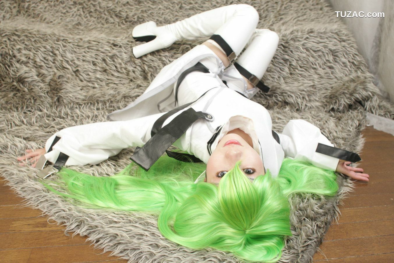 日本CosPlay_守薙まどか (Kaminagi Madoka) 《Code Geass》C.C 写真集[100P]