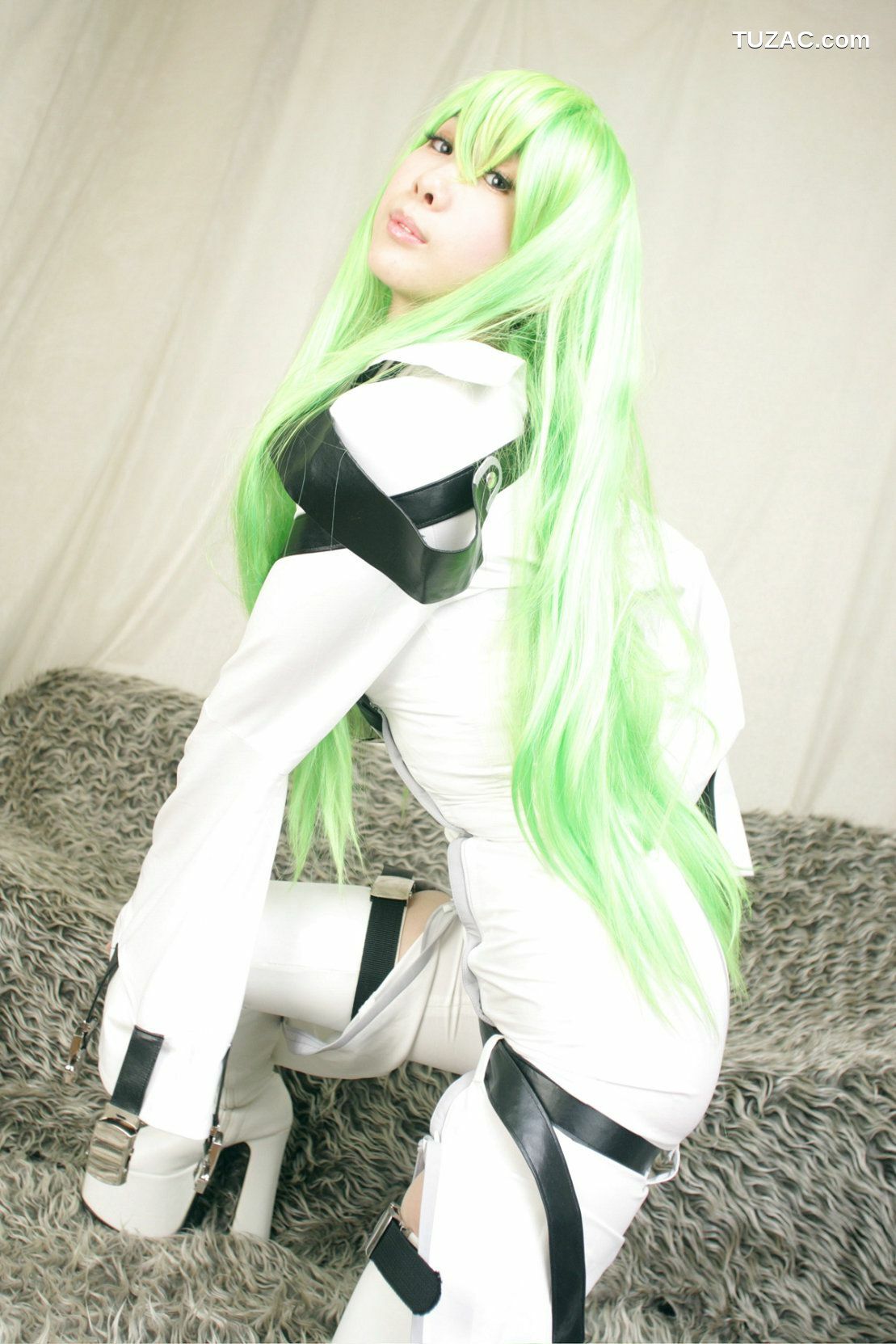 日本CosPlay_守薙まどか (Kaminagi Madoka) 《Code Geass》C.C 写真集[100P]