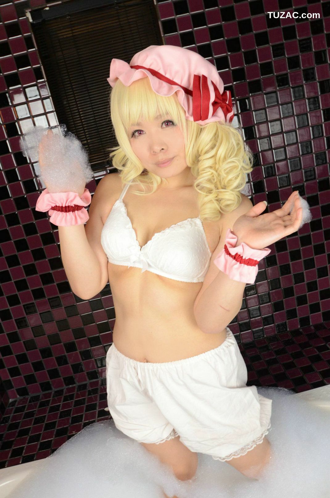 日本CosPlay_岡田ゆい (Okada Yui) 《Touhou Project》Remilia Scarlet+Flandre Scarlet 写真集[100P]