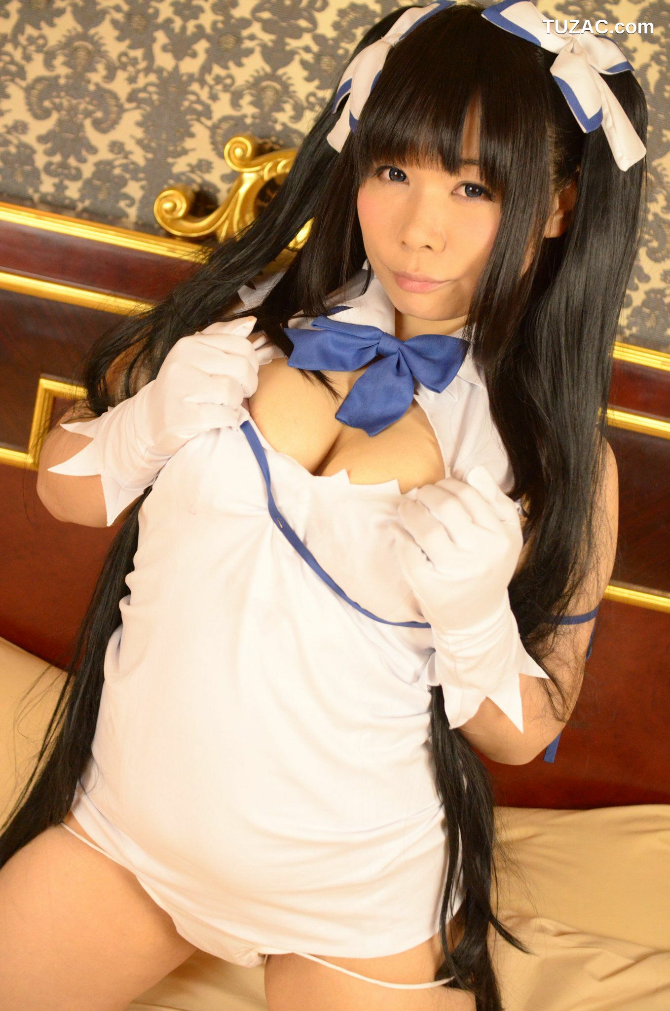 日本CosPlay_岡田ゆい《ダンジョンに出会いを求めるのは間違っているだろうか》Hestia 写真集[99P]