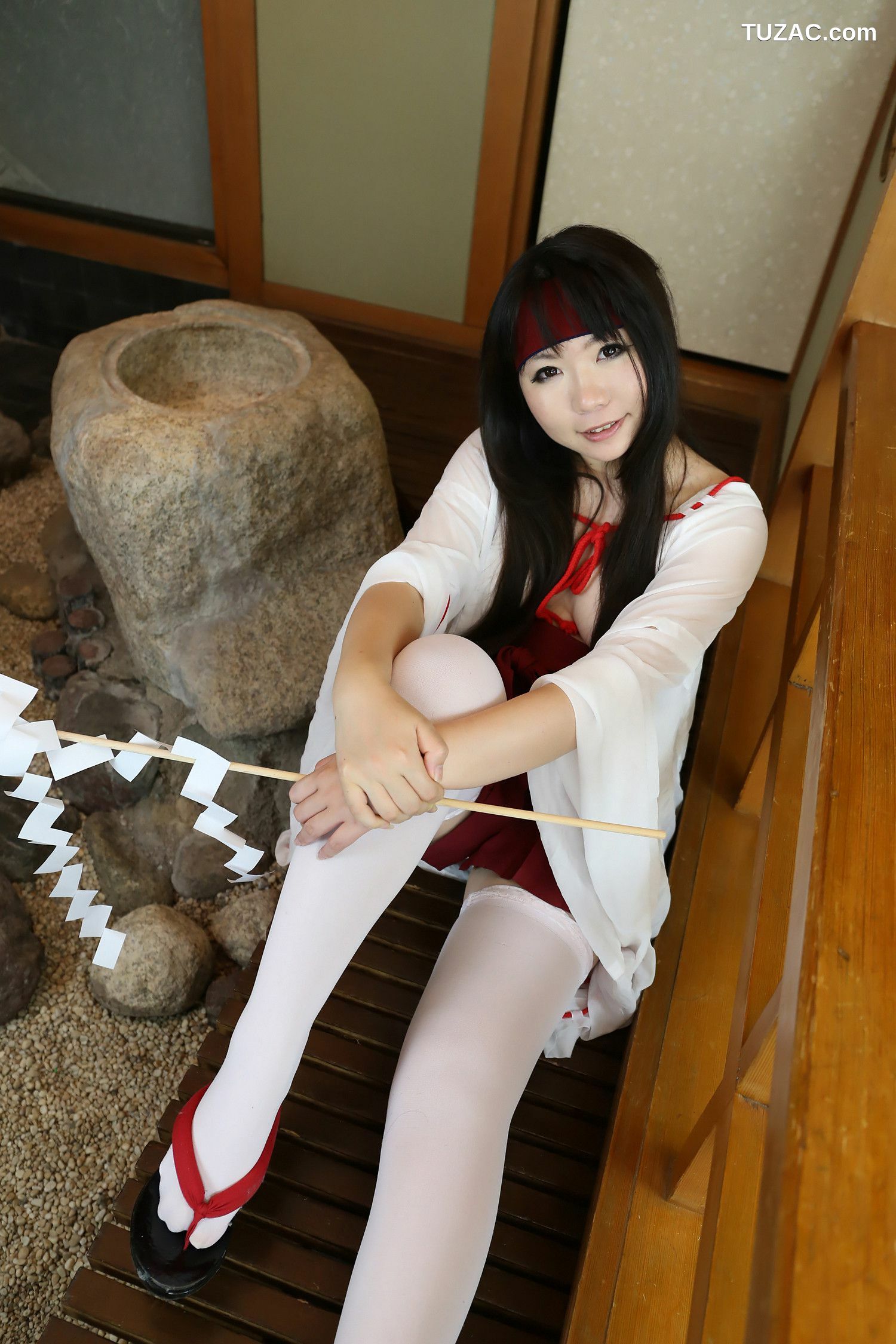 日本CosPlay_日暮りん(日暮玲) 巫女 写真集[100P]