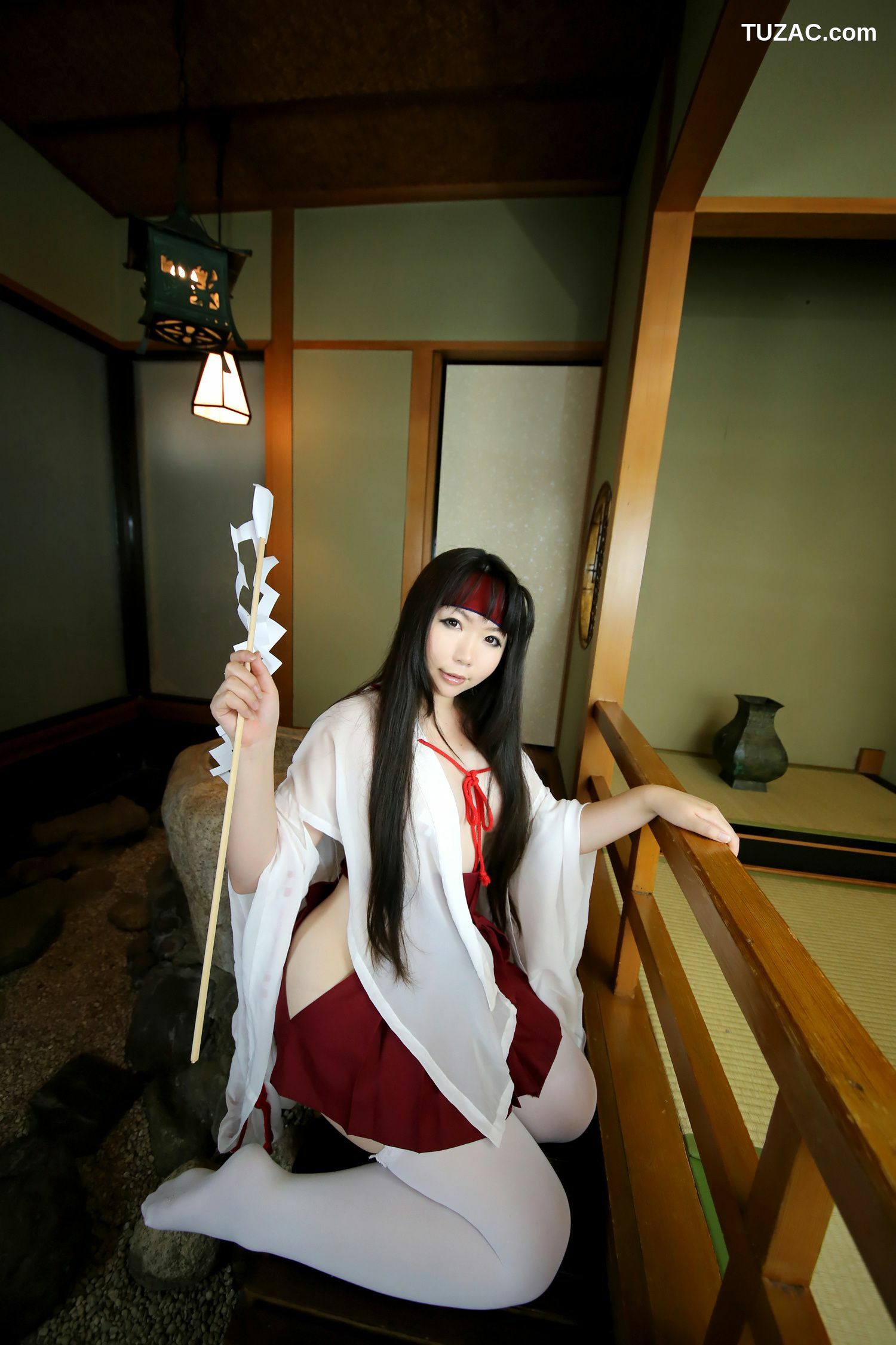 日本CosPlay_日暮りん(日暮玲) 巫女 写真集[100P]