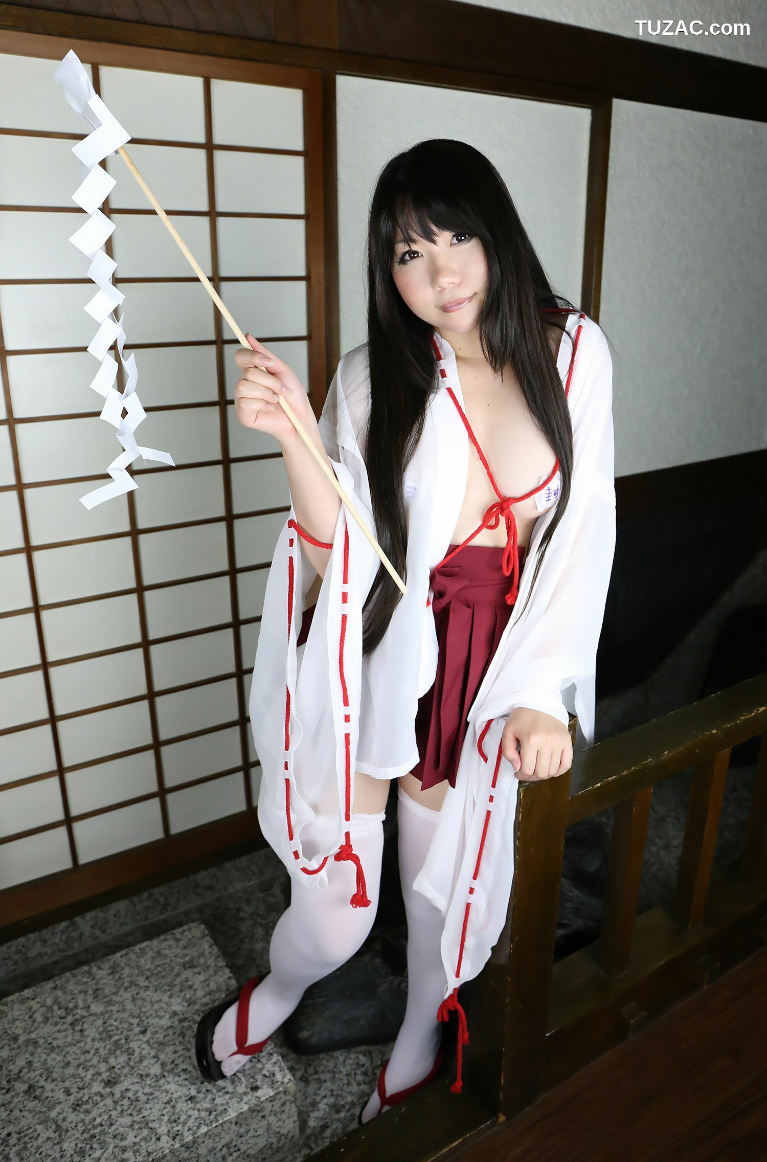 日本CosPlay_日暮りん(日暮玲) 巫女 写真集[100P]