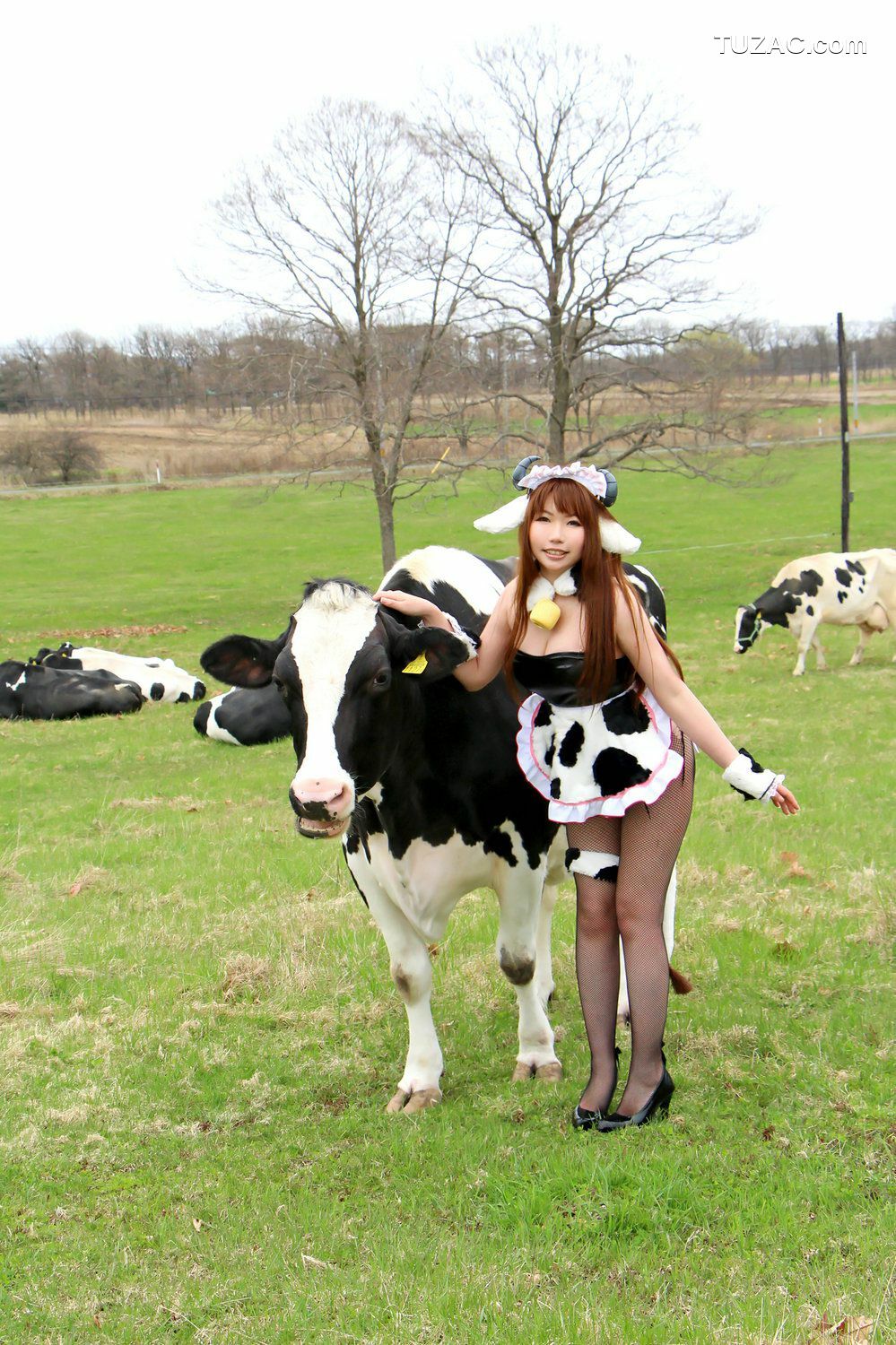 日本CosPlay_日暮玲(日暮りん) Ushi-musume [日暮企画] 写真集[120P]