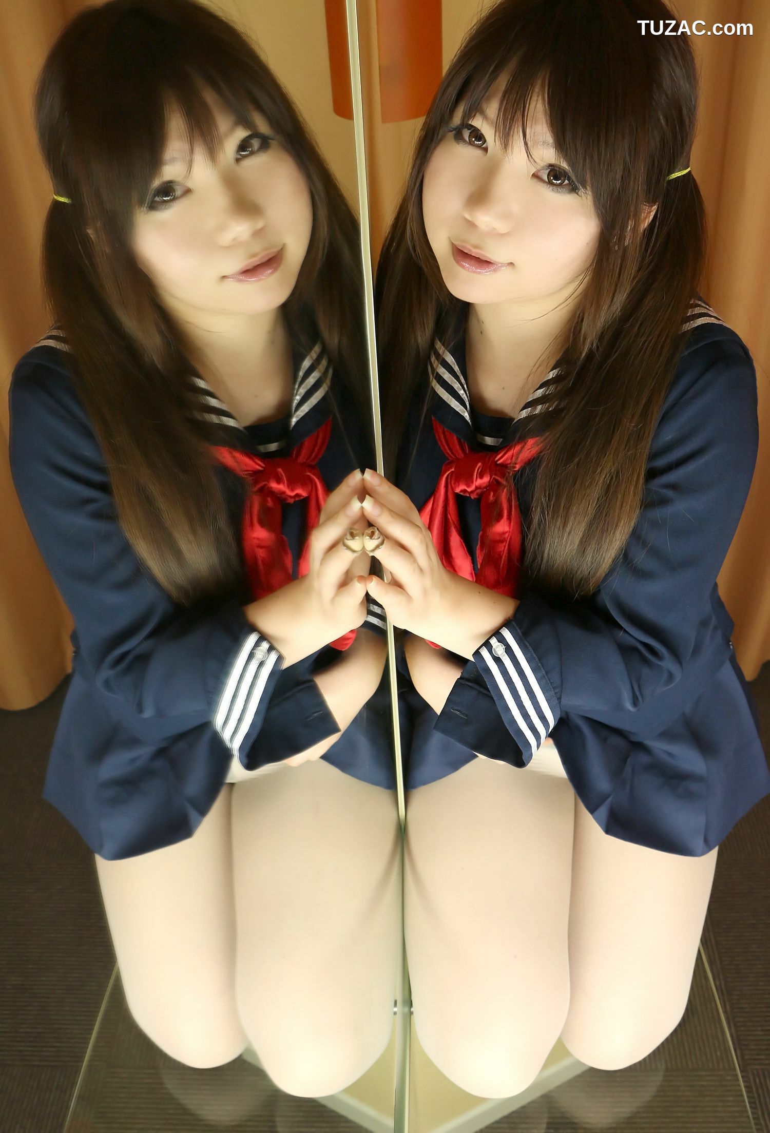 日本CosPlay_日暮玲(日暮りん) 《Stockings Tights School Girl Bunny Girl Policewoman》 写真集