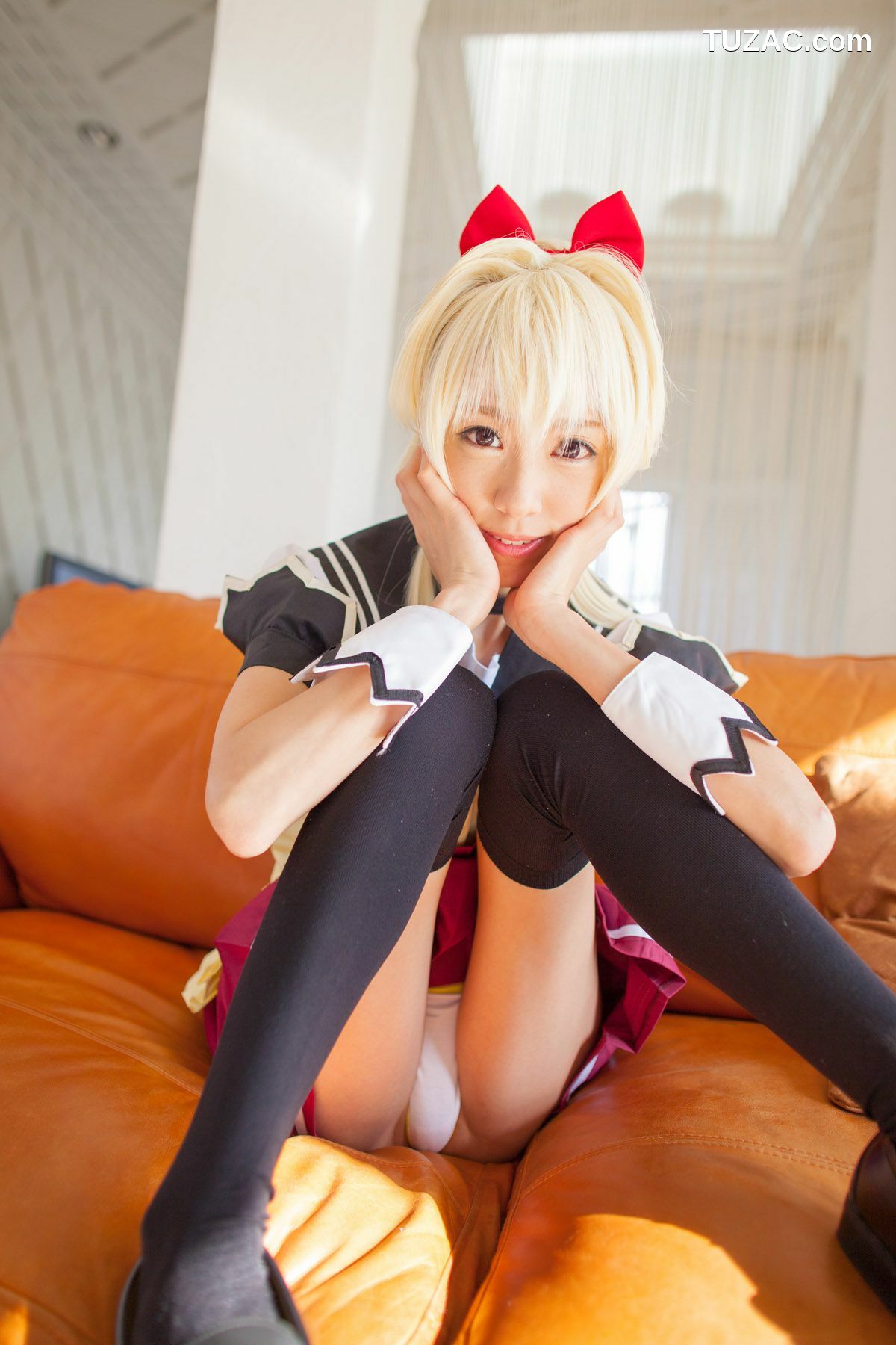 日本CosPlay_早乙女らぶ 《勇者になれなかった俺はしぶしぶ就職を決意しました》Fino Bloodstone 写真集[54P]