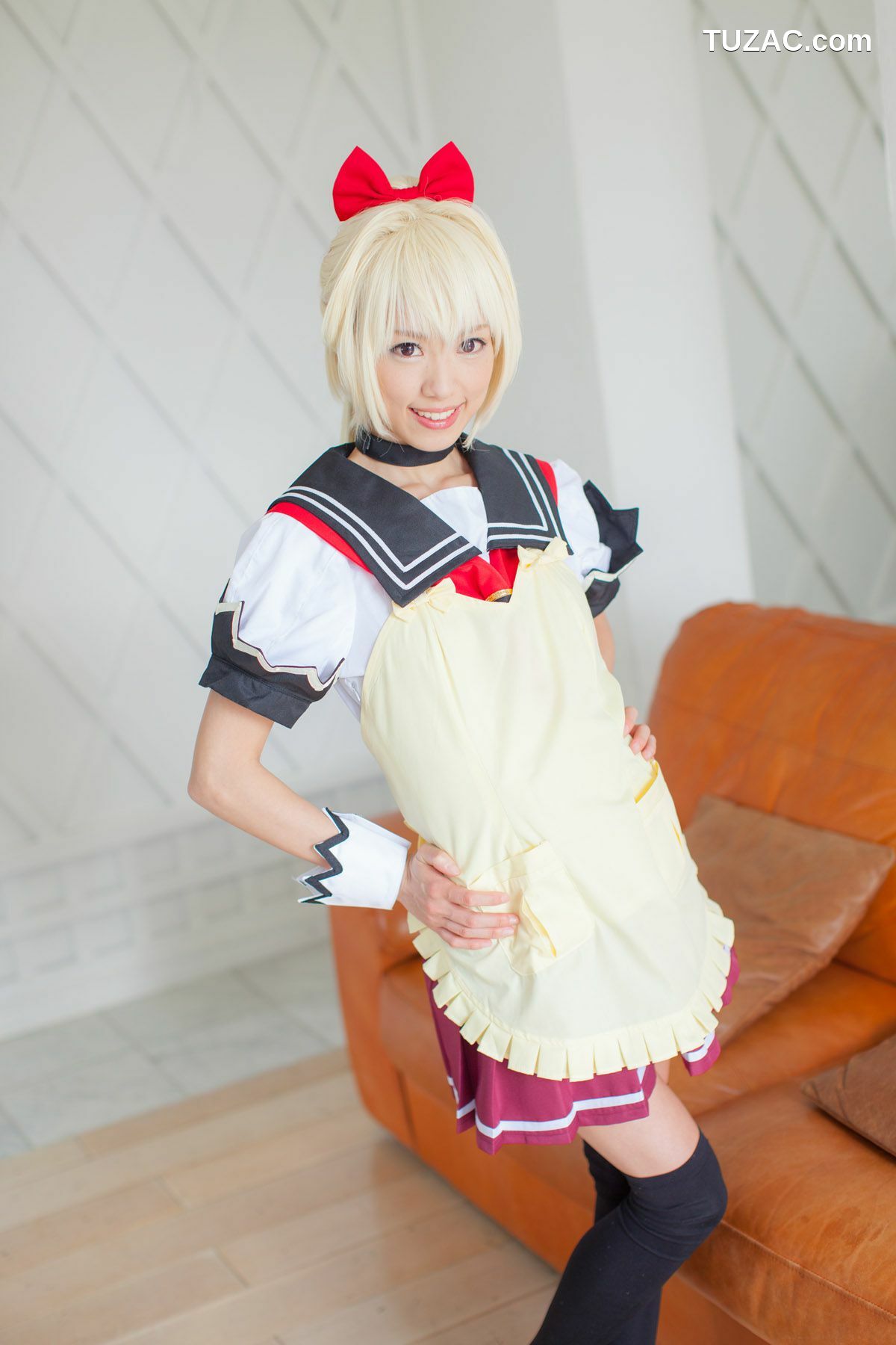 日本CosPlay_早乙女らぶ 《勇者になれなかった俺はしぶしぶ就職を決意しました》Fino Bloodstone 写真集[54P]