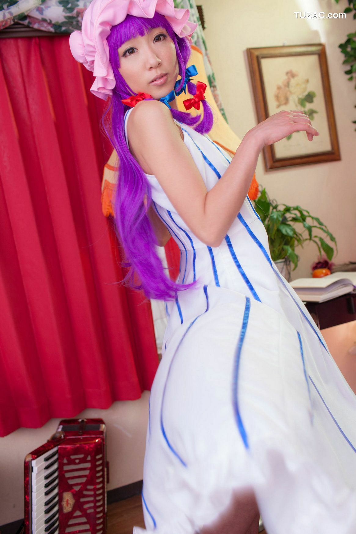 日本CosPlay_早乙女らぶ 《東方Project》パチュリー(Patchouli)·ノーレッジ 写真集