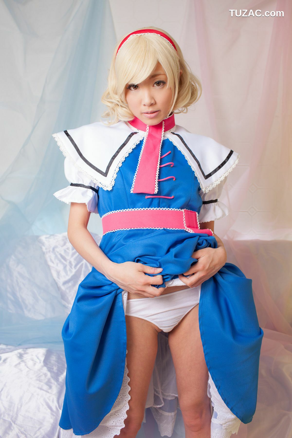日本CosPlay_早乙女らぶ《東方Project》Alice Margatroid 写真集[59P]