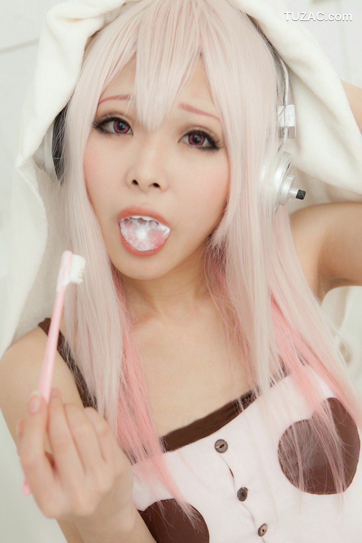 日本CosPlay_星影夕香 《Sonicomi》Super Sonico 写真集[100P]