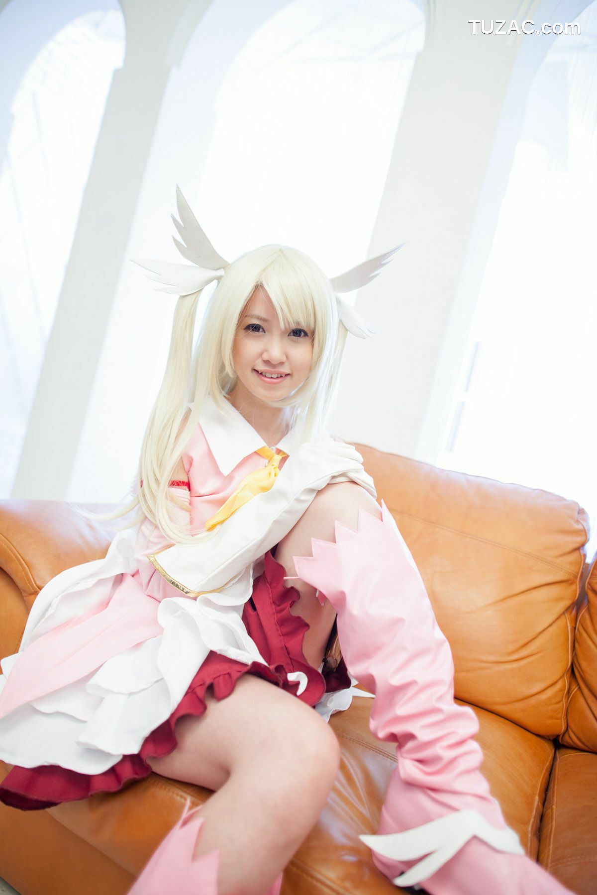 日本CosPlay_朝倉ことみ (朝仓琴美) 《Fate＼stay night》Illyasviel von Einzbern 写真集[60P]