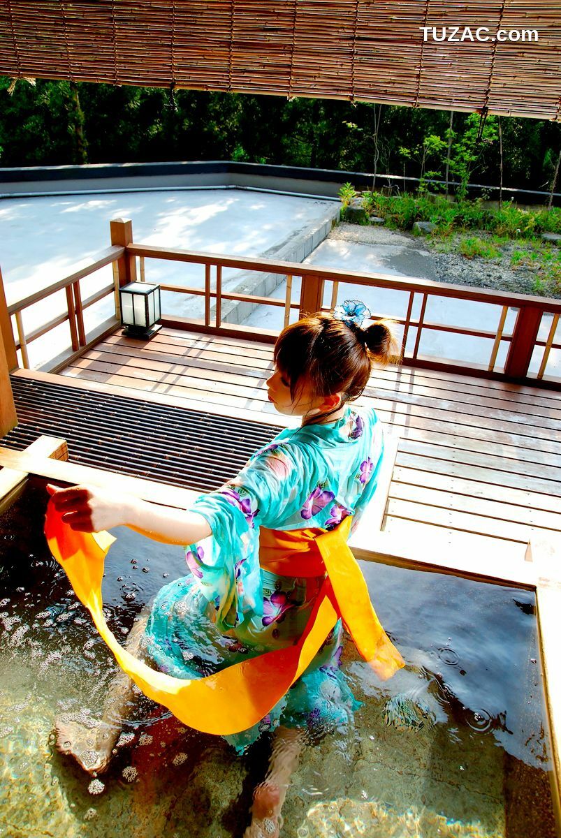 日本CosPlay_橘みなみ (Tachibana Minami) 4合1 写真套图