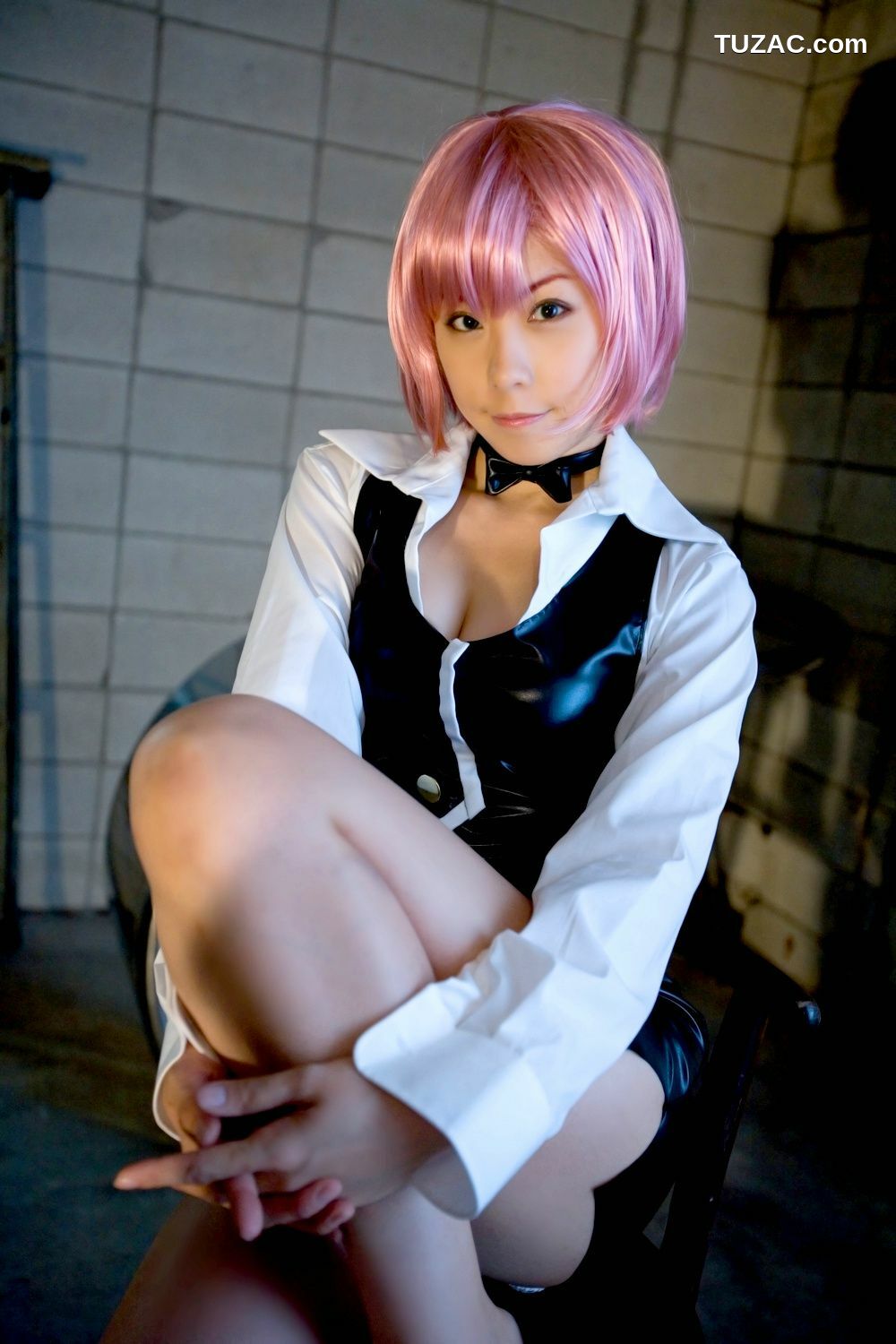 日本CosPlay_橘みなみ (Tachibana Minami) 《赌场少女》理欧・罗伦斯 3Sets 写真集