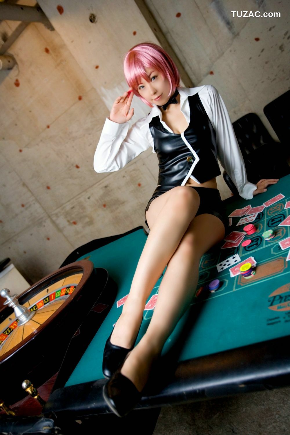 日本CosPlay_橘みなみ (Tachibana Minami) 《赌场少女》理欧・罗伦斯 3Sets 写真集