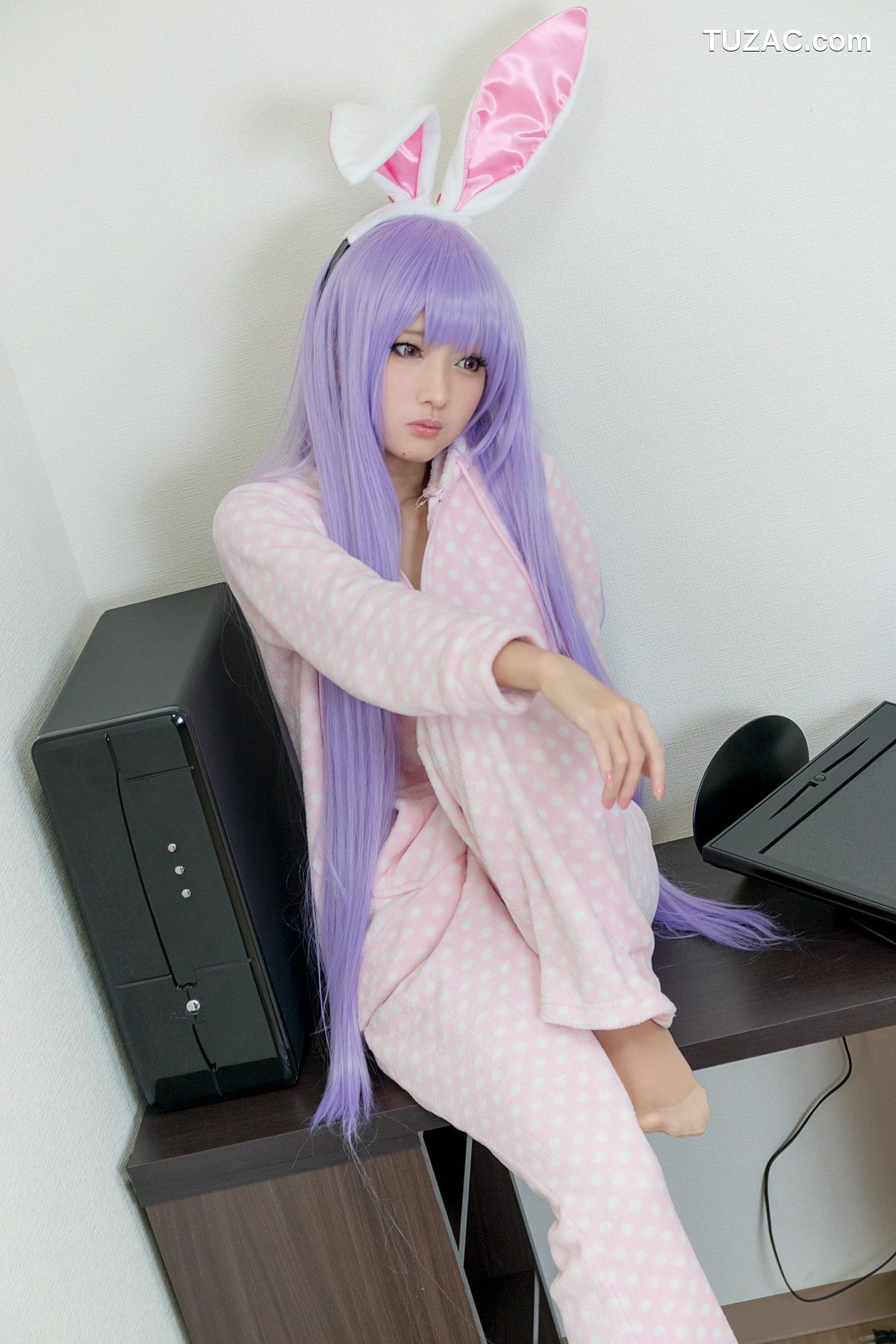 日本CosPlay_火将ロシエル (Kasyou Rosiel) 《東方Project》鈴仙&middot;優曇華院&middot;イナバ 写真集