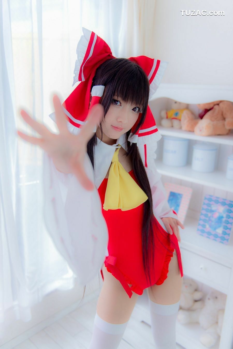 日本CosPlay_火将ロシエル 《Touhou Project》Hakurei Reimu+Flandre Scarlet 写真集[100P]