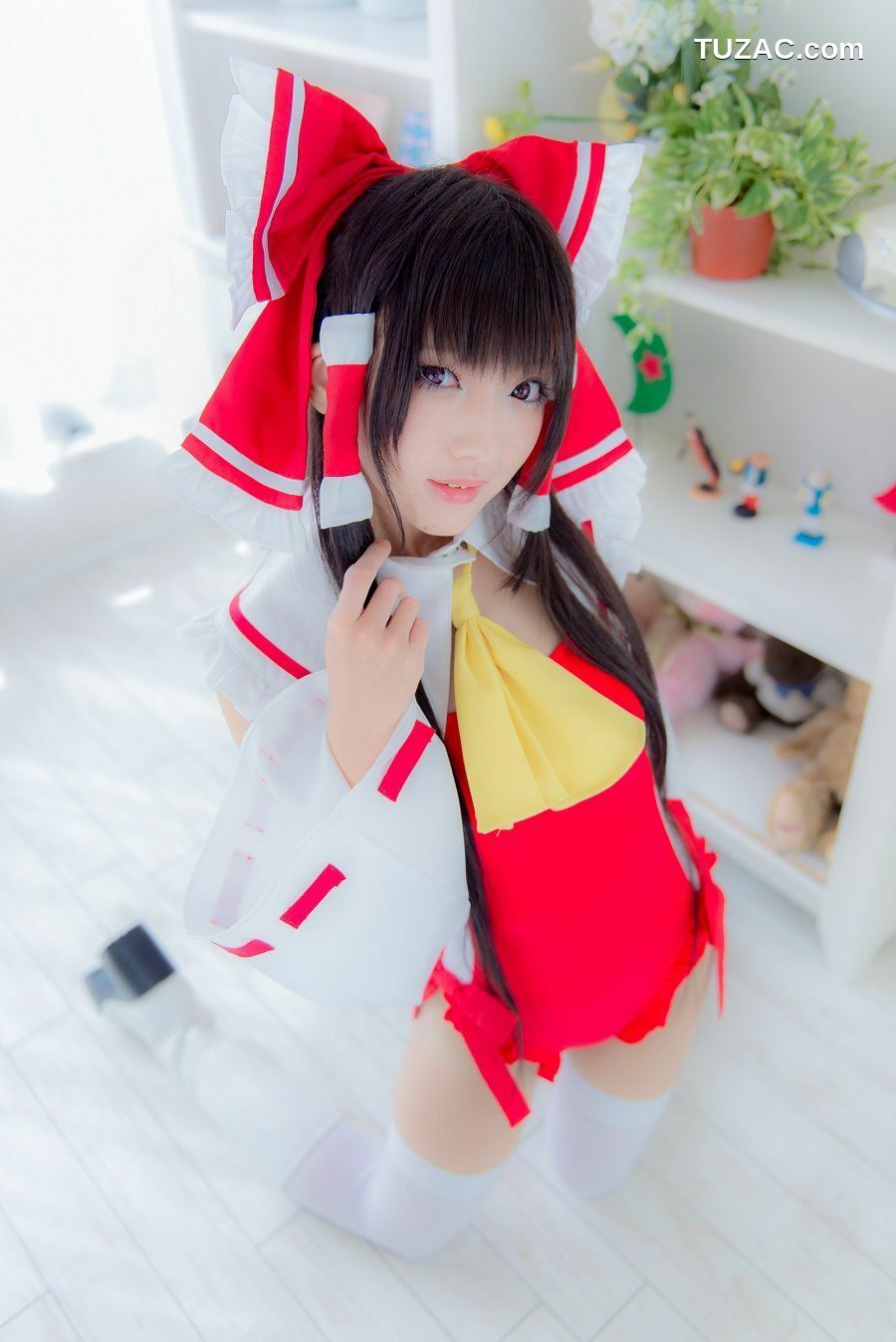 日本CosPlay_火将ロシエル 《Touhou Project》Hakurei Reimu+Flandre Scarlet 写真集[100P]