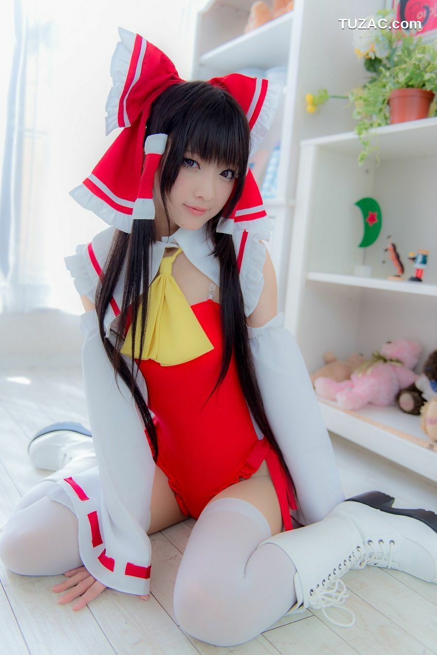 日本CosPlay_火将ロシエル 《Touhou Project》Hakurei Reimu+Flandre Scarlet 写真集[100P]