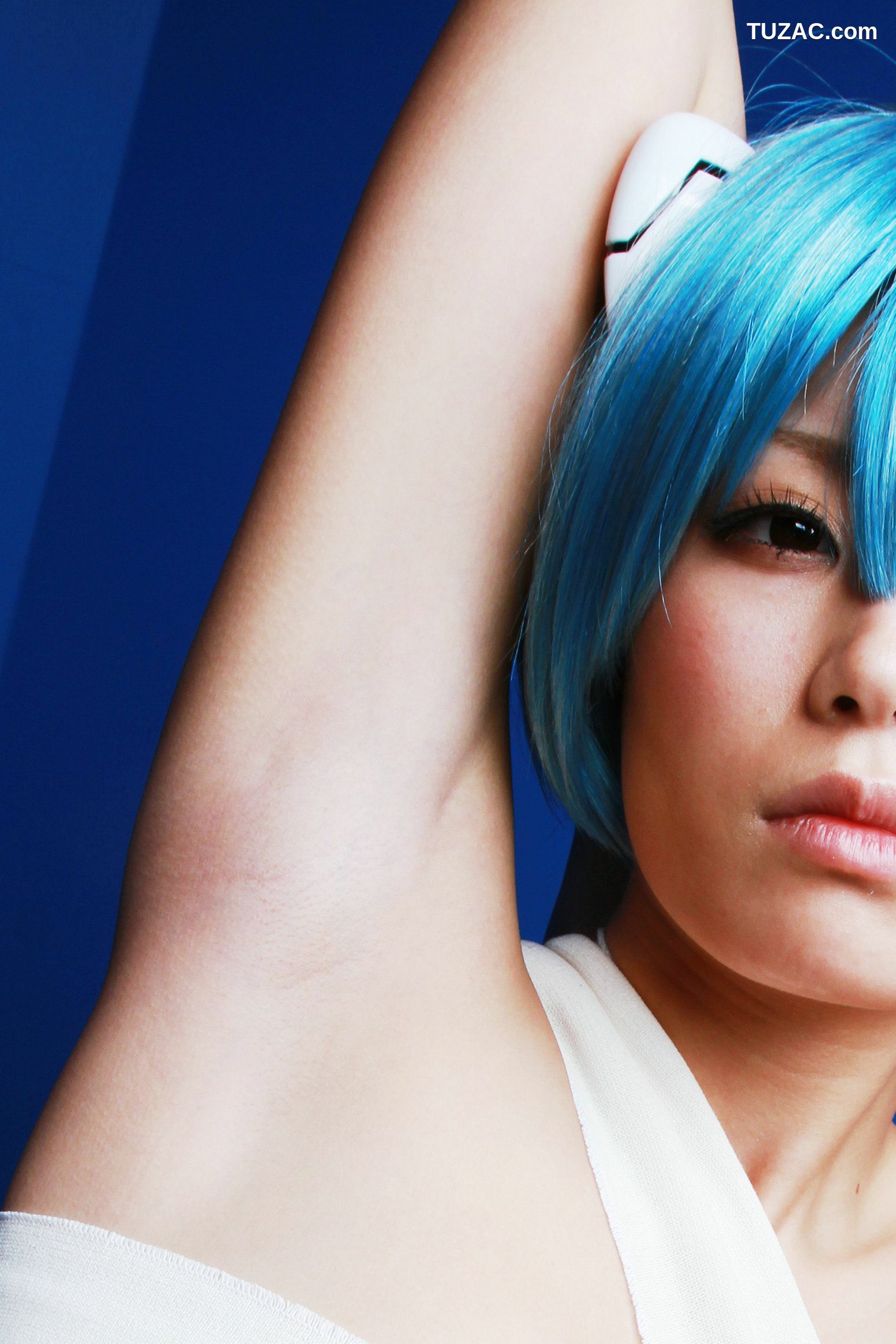 日本CosPlay_琥珀うた《新世紀エヴァンゲリオン》惣流&middot;アスカ&middot;ラングレー+綾波レイ 写真集[100P]