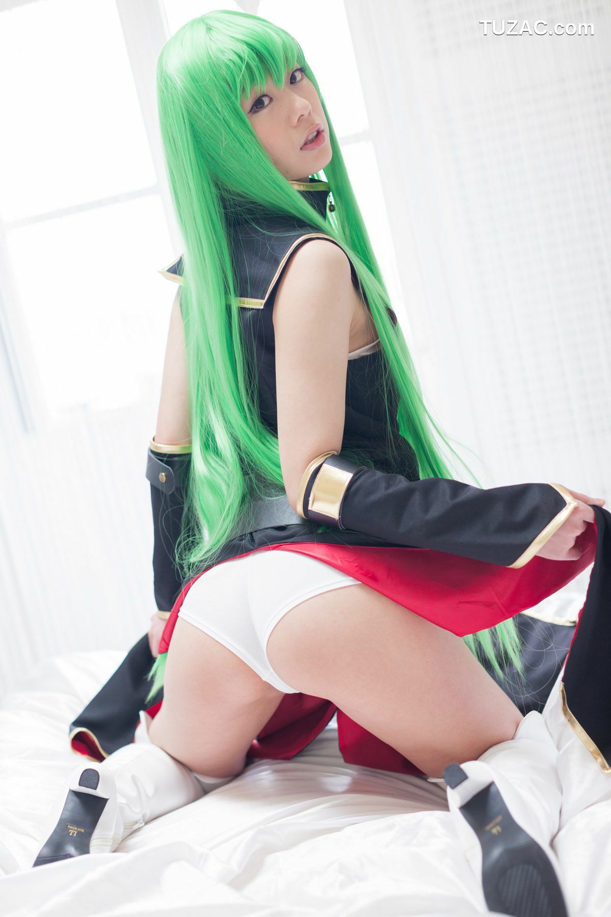 日本CosPlay_相沢恋 (相泽恋) 《Code Geass》C.C 写真集[93P]